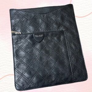 HP🎉Marc Jacobs Quilted iPad Tablet Blk Leather Case Zipper pouch on front